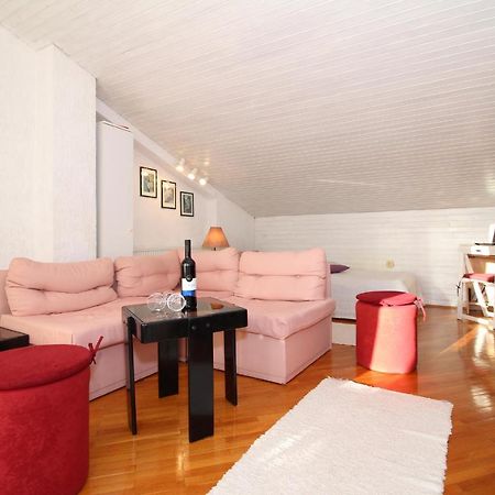 Apartment Ruza 2021 Premantura Esterno foto