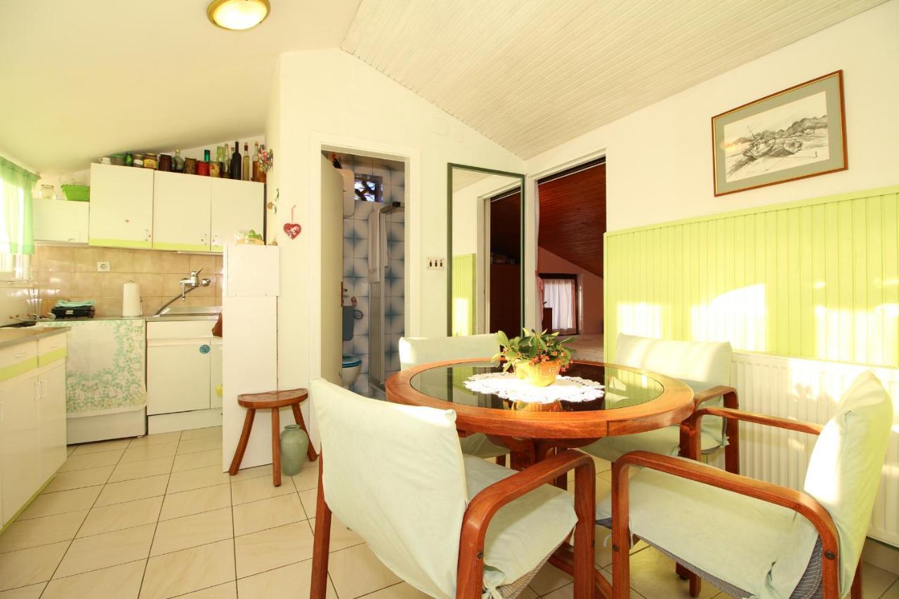 Apartment Ruza 2021 Premantura Esterno foto