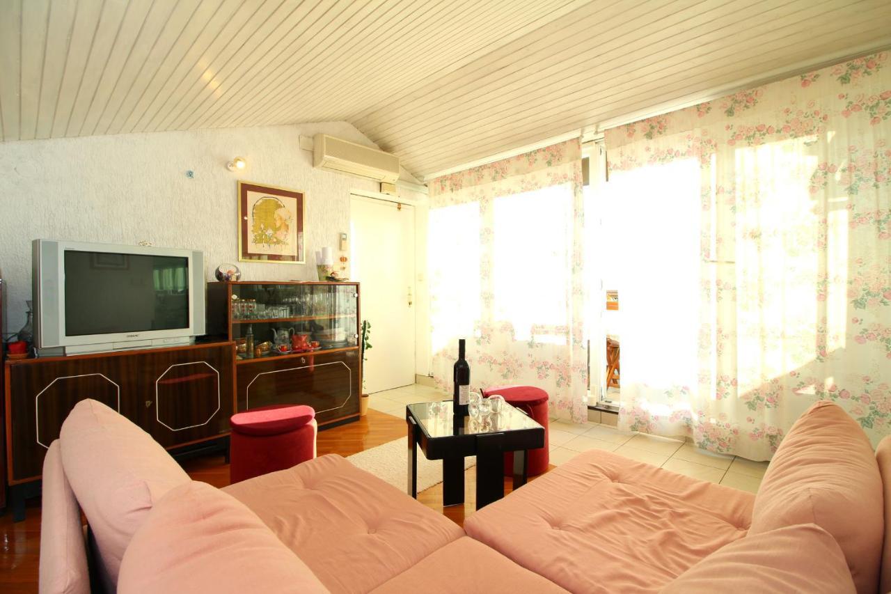 Apartment Ruza 2021 Premantura Esterno foto